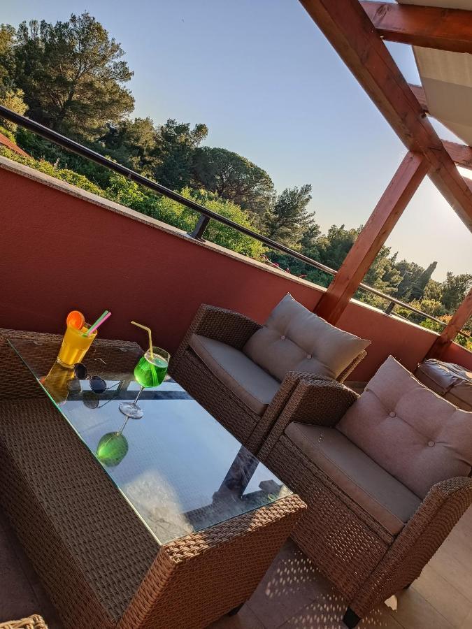 Apartman Brigita Lejlighed Biograd Na Moru Eksteriør billede